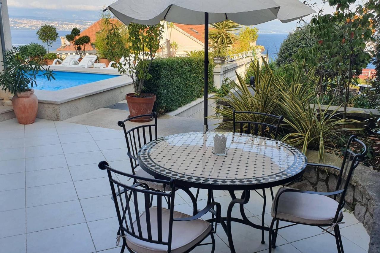 Family Friendly Apartments With A Swimming Pool Lovran, Opatija - 14178 외부 사진