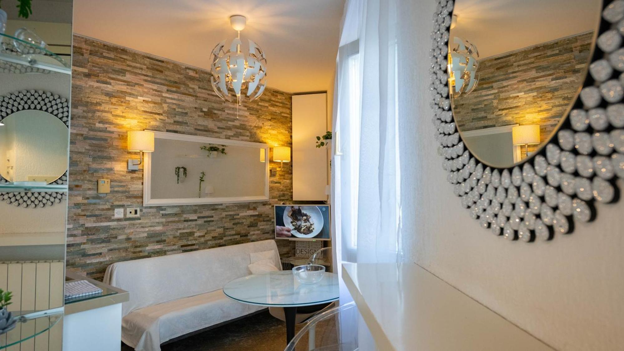 Family Friendly Apartments With A Swimming Pool Lovran, Opatija - 14178 외부 사진